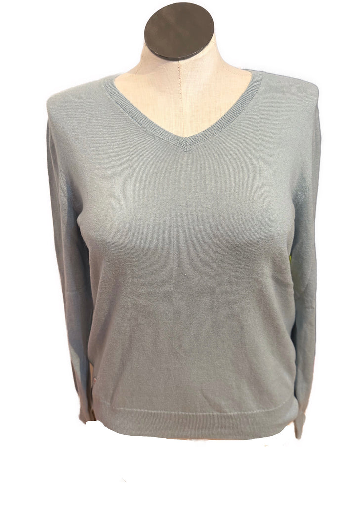 Daily Sports V-Neck Sweater Size L MSP$190
