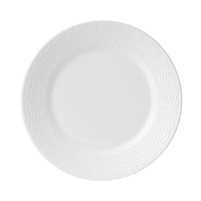 Wedgewood Nantucket Basket Dinner Plate