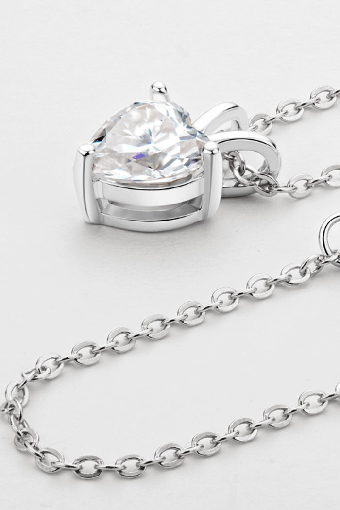 1 Carat Moissanite Heart-Shaped Pendant Necklace Trendsi