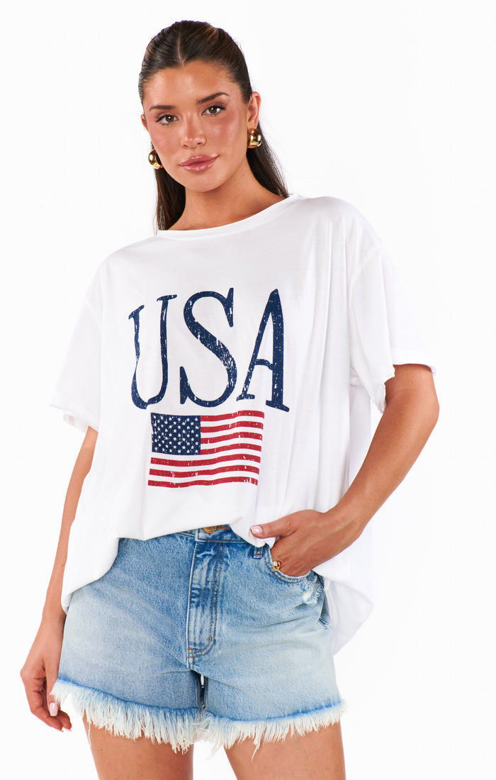 badge_model-wears-size-s