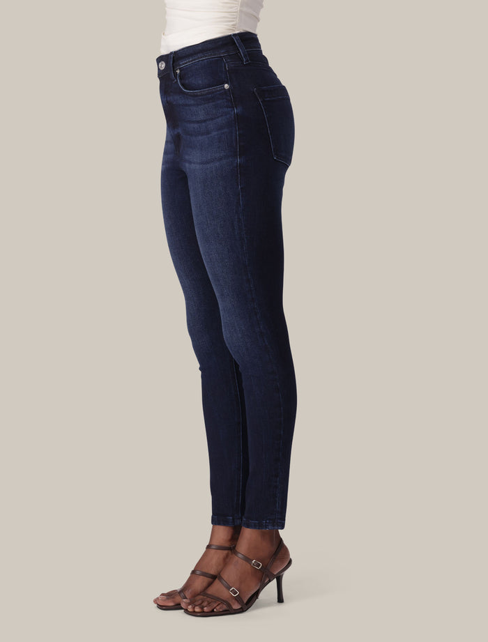 Hayley High-Rise Sculpt Jeans Forever New