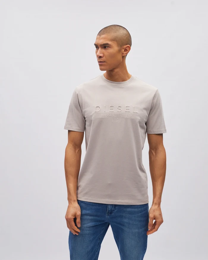 Shay Tee Beachcomber