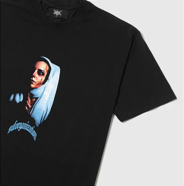 SUFGANG - Camiseta Nun "Preto" - Four Street